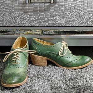 Frye Women's Oxfords